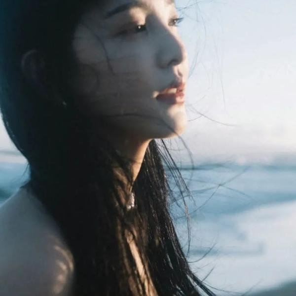 女孩半夜不回家